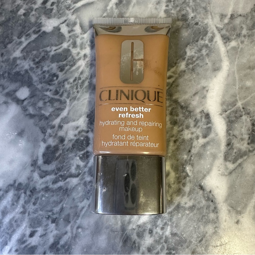 Clinique Even Better Refresh Foundation Nutty